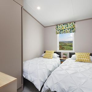 Linwater Caravan Park - Luxury Lodges And Static Caravans Near Edinburgh